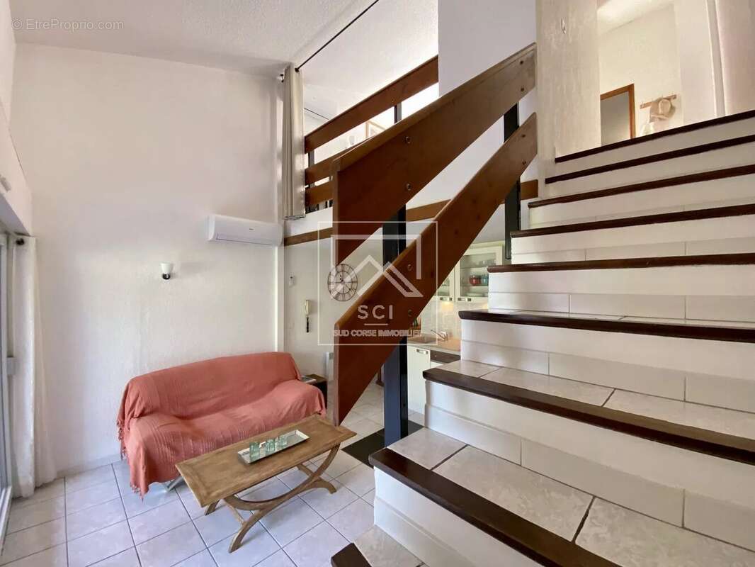 Appartement à LECCI