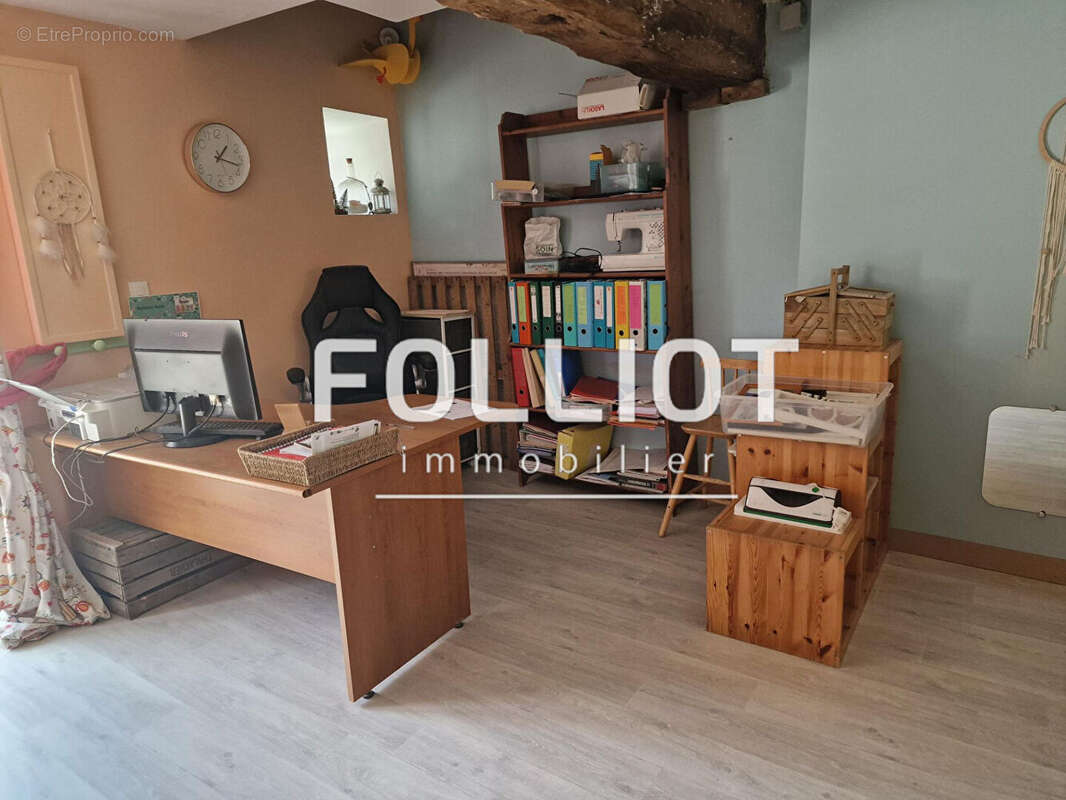 Maison à SAINT-SAUVEUR-LENDELIN