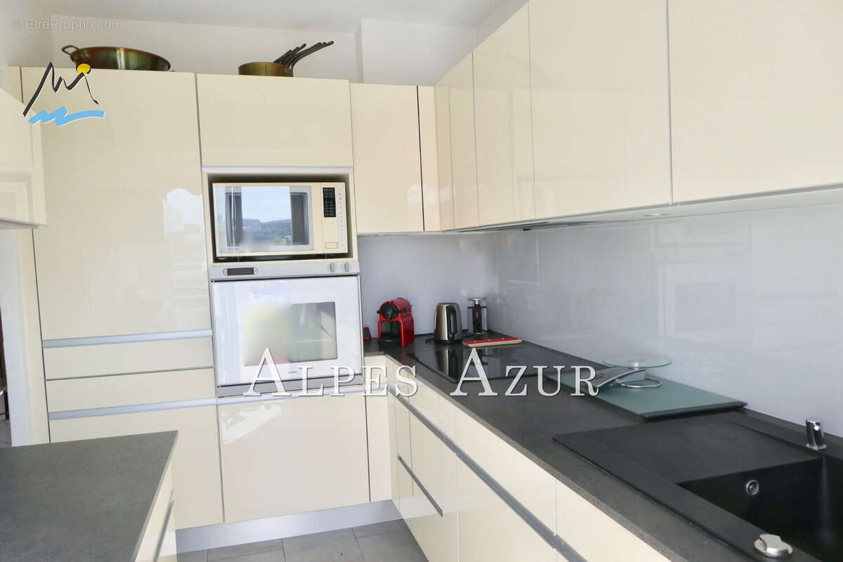 Appartement à CAGNES-SUR-MER