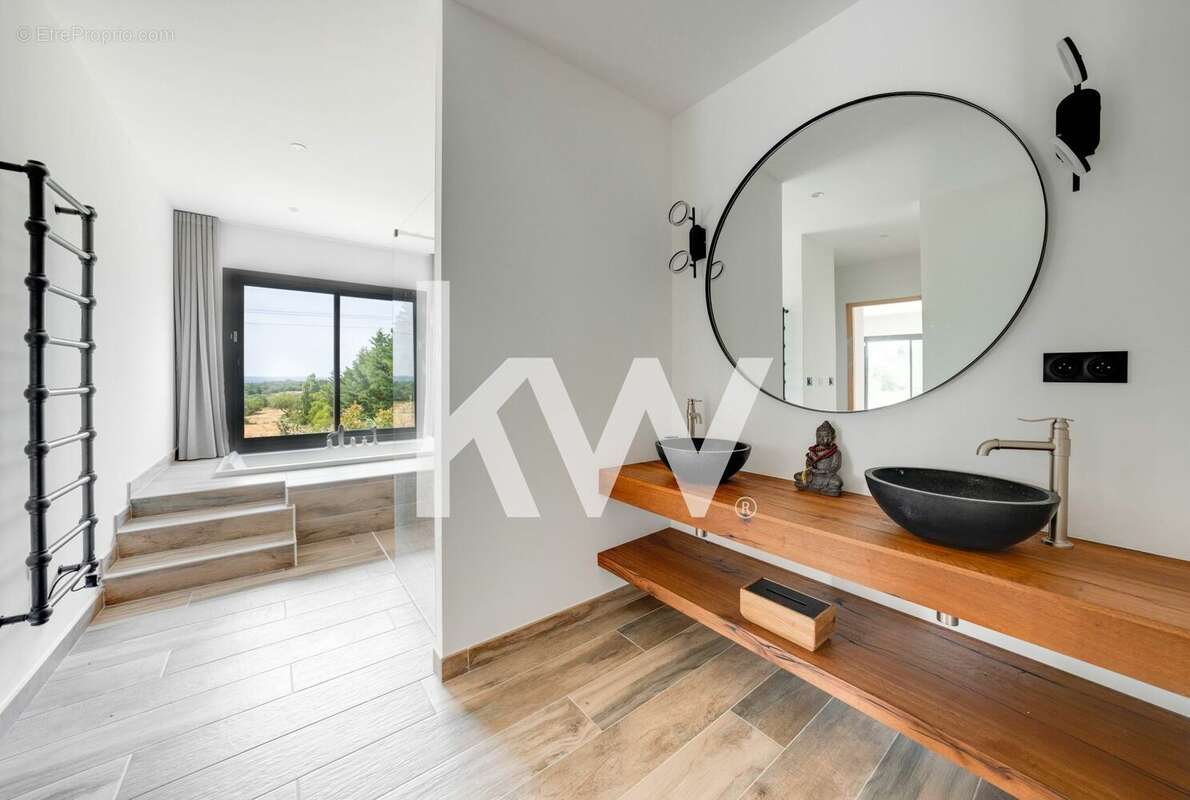 Maison à AIX-EN-PROVENCE