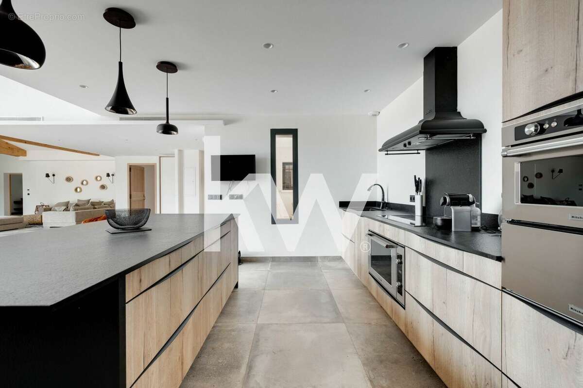 Maison à AIX-EN-PROVENCE