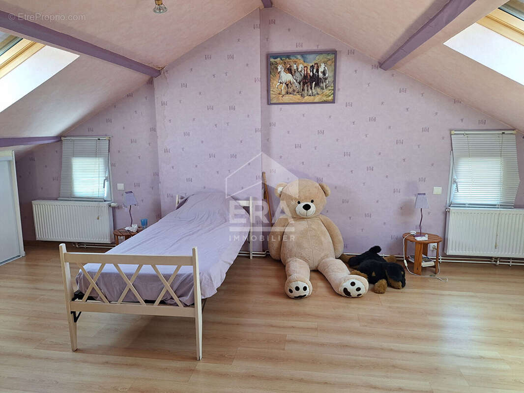 Maison à SAINT-ASTIER