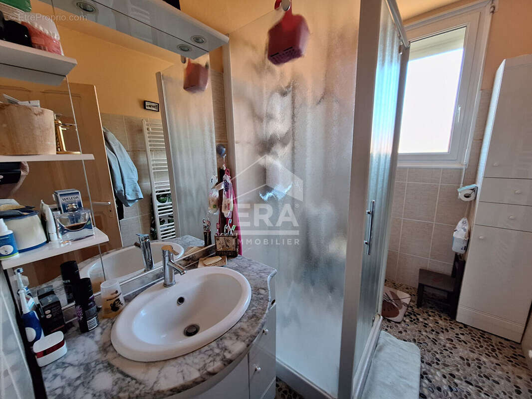 Maison à SAINT-ASTIER