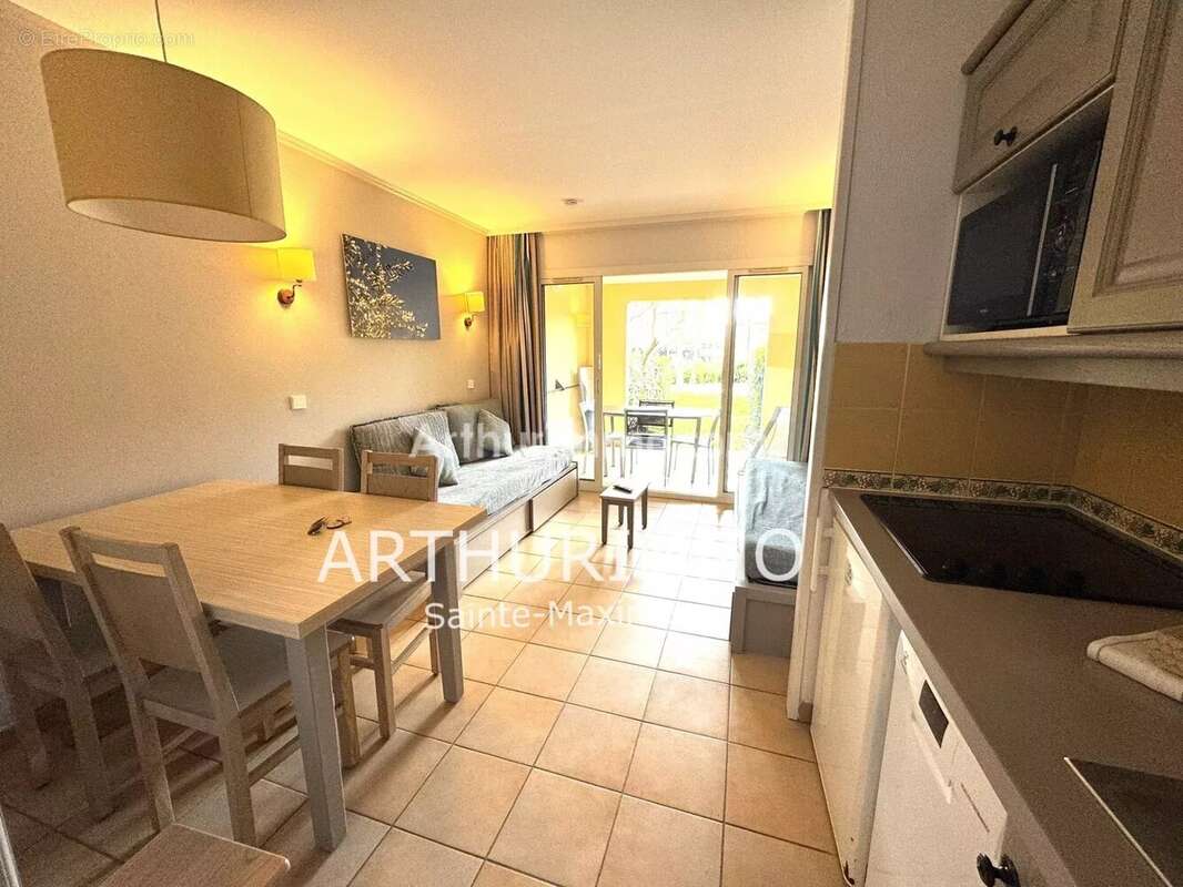 Appartement à LES ISSAMBRES