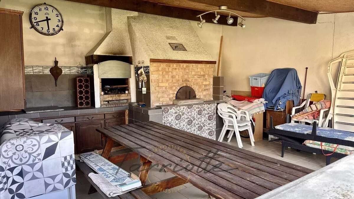 Maison à MALATAVERNE