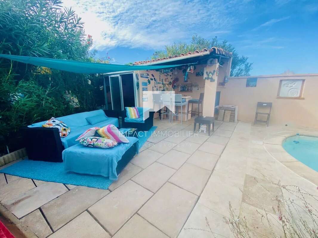 Maison à LA LONDE-LES-MAURES