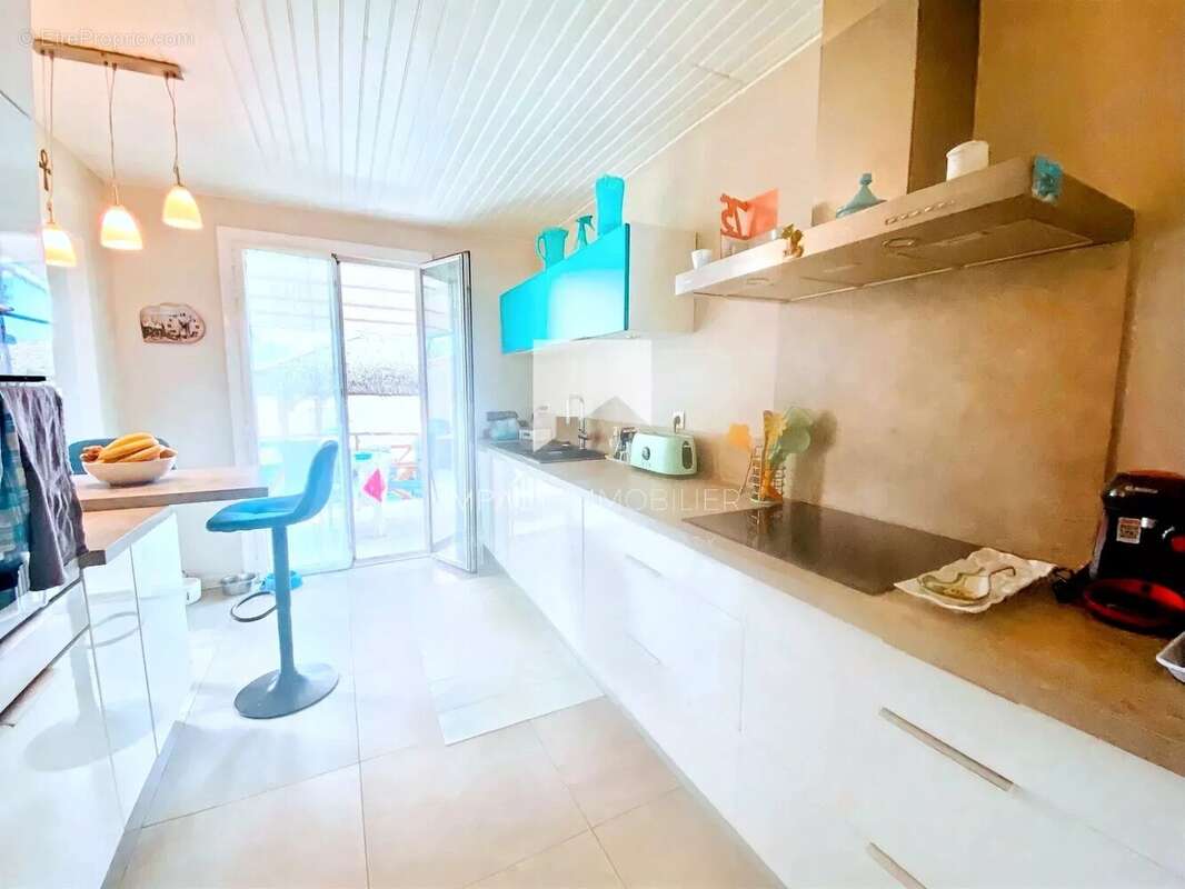 Maison à LA LONDE-LES-MAURES