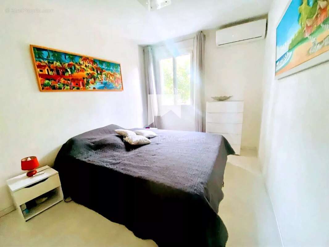 Maison à LA LONDE-LES-MAURES