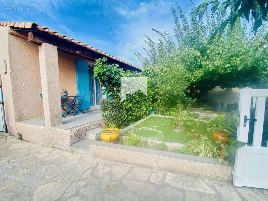 Maison à LA LONDE-LES-MAURES