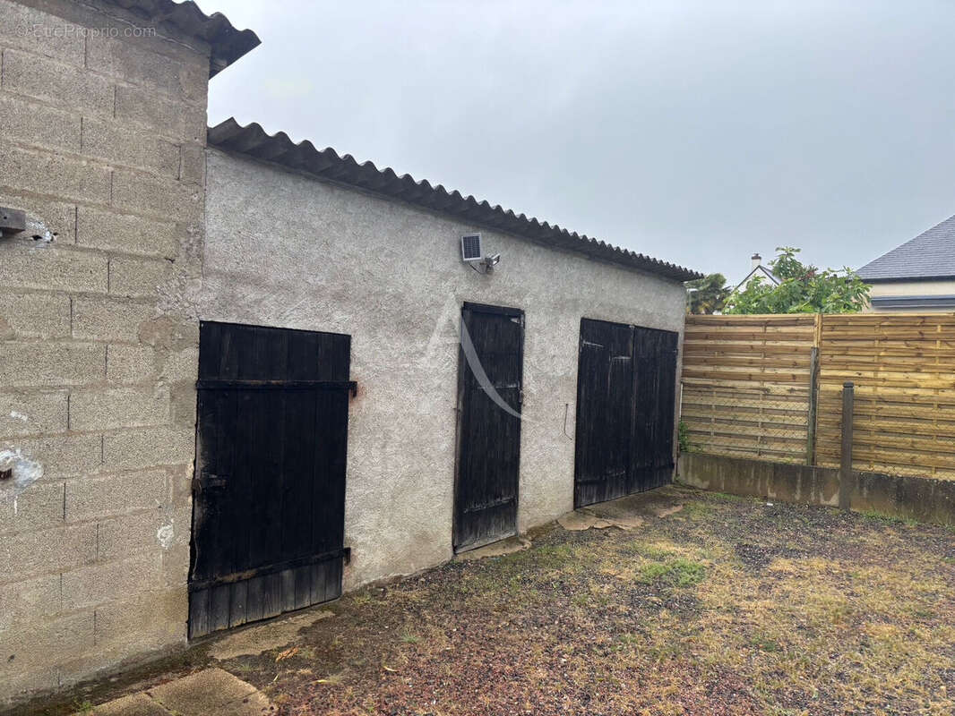 Terrain à SAINTE-LUCE-SUR-LOIRE