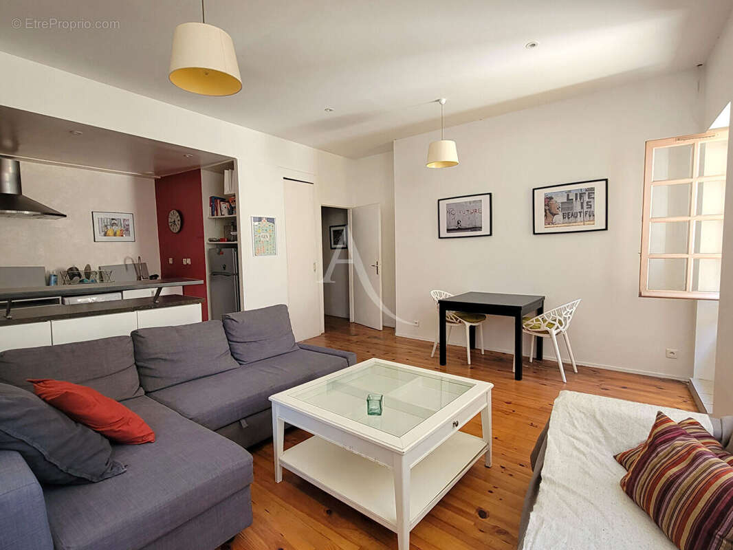 Appartement à BORDEAUX