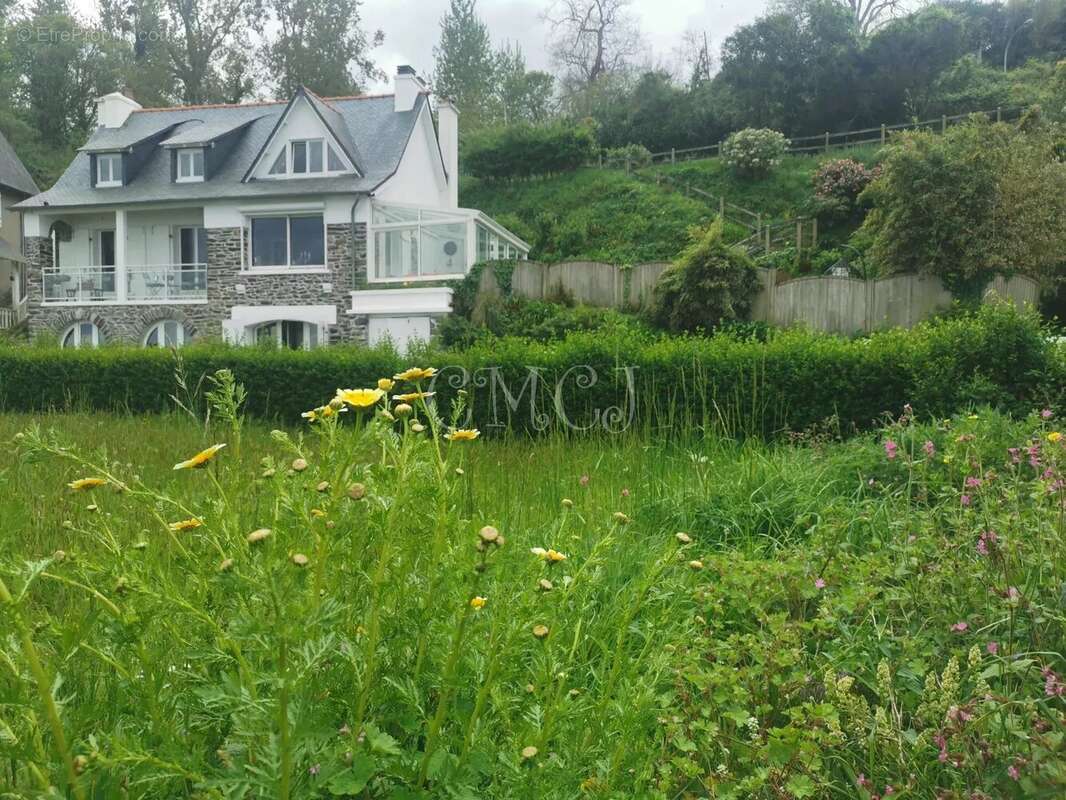 Maison à PLESTIN-LES-GREVES