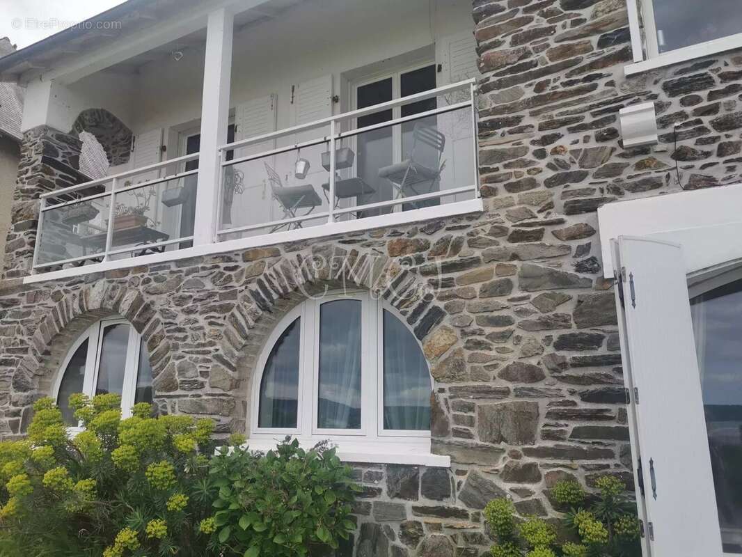 Maison à PLESTIN-LES-GREVES