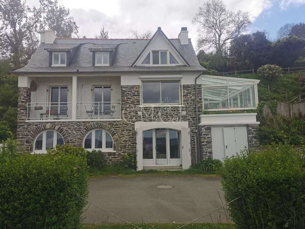 Maison à PLESTIN-LES-GREVES