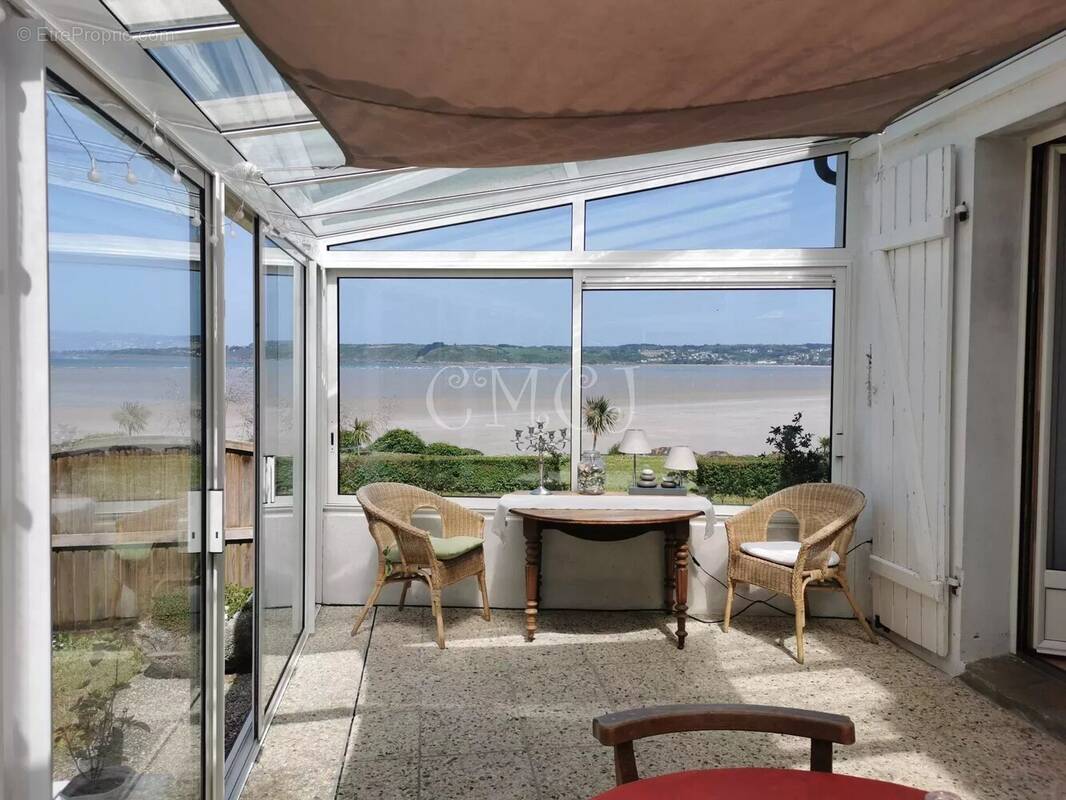 Maison à PLESTIN-LES-GREVES