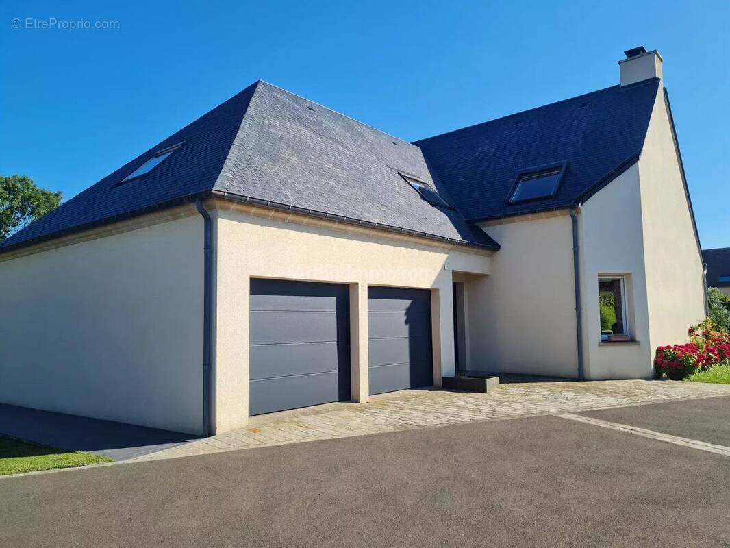 Maison à BARON-SUR-ODON