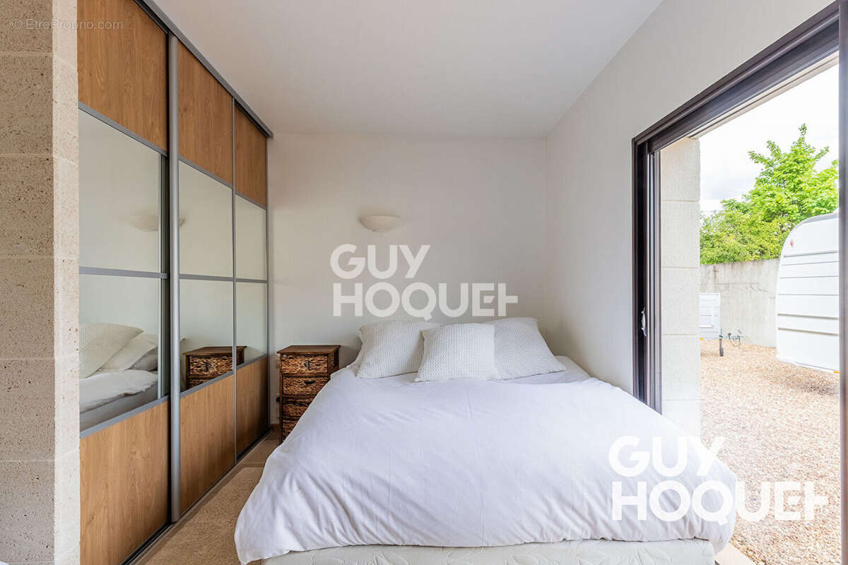 Maison à PARAY-VIEILLE-POSTE