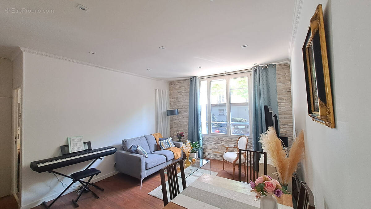 Appartement à LE PERREUX-SUR-MARNE