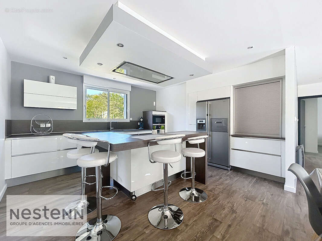 Maison à SAINT-URBAIN