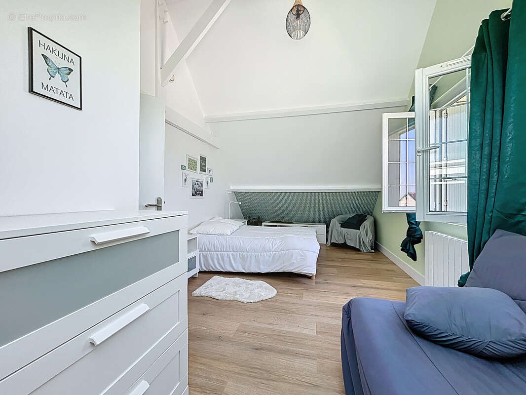 Maison à VIERVILLE-SUR-MER