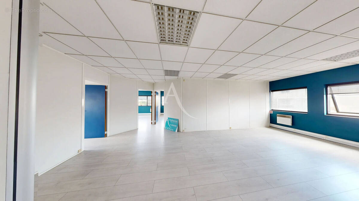 Commerce à CHILLY-MAZARIN