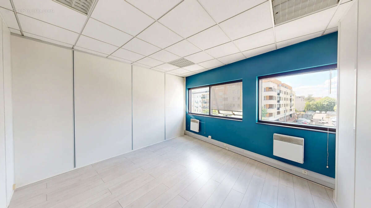 Commerce à CHILLY-MAZARIN