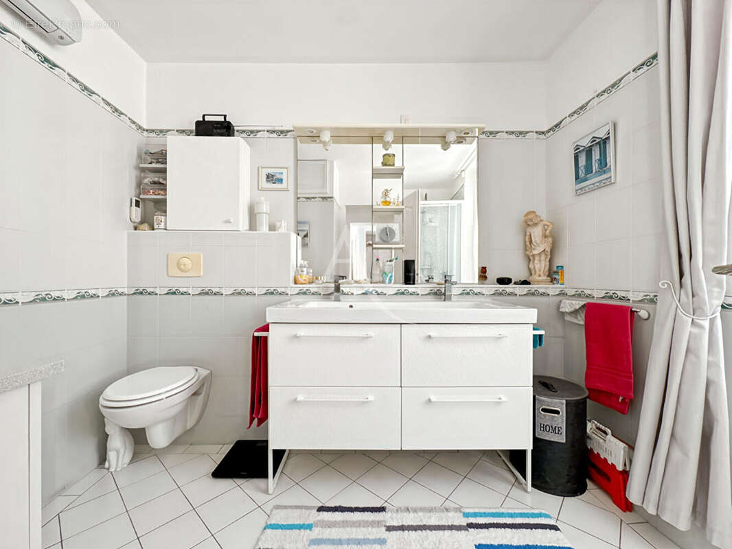 Maison à JOUY-LE-MOUTIER