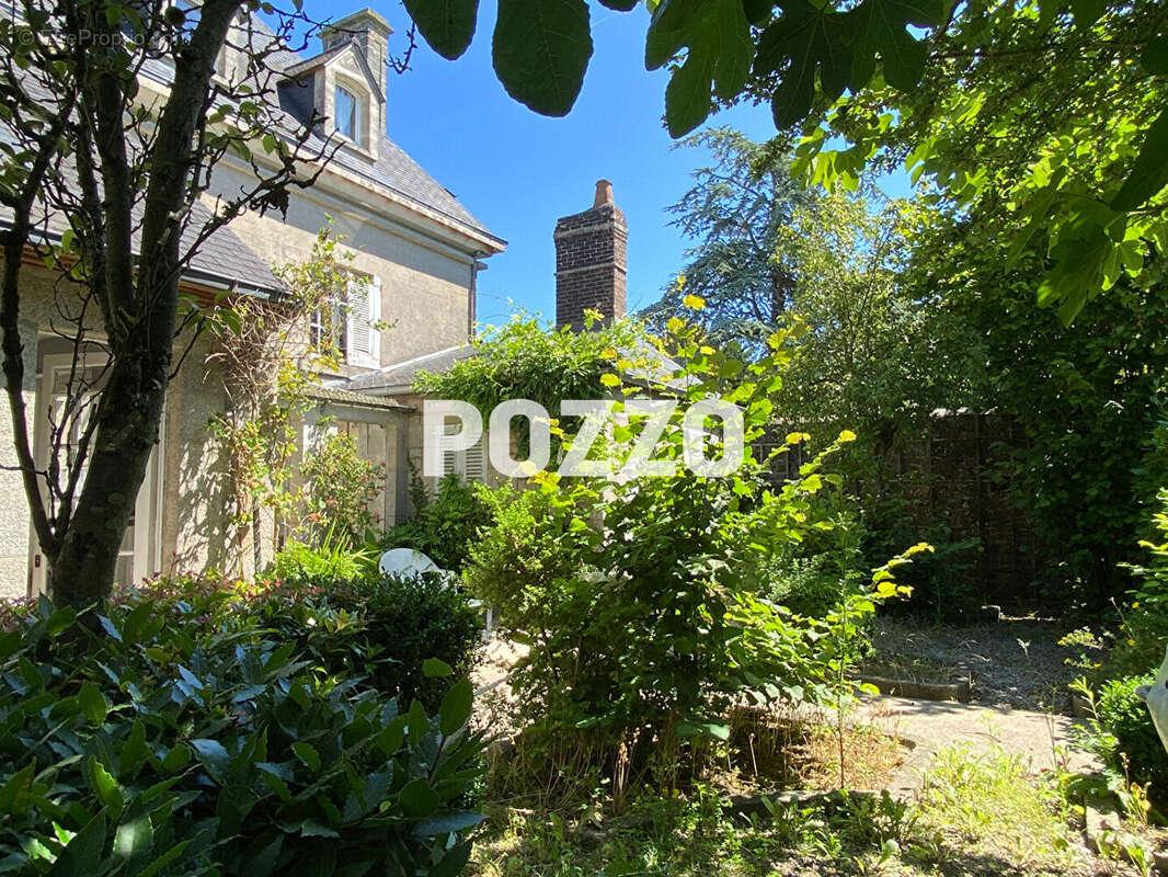 Maison à SAINT-VAAST-LA-HOUGUE