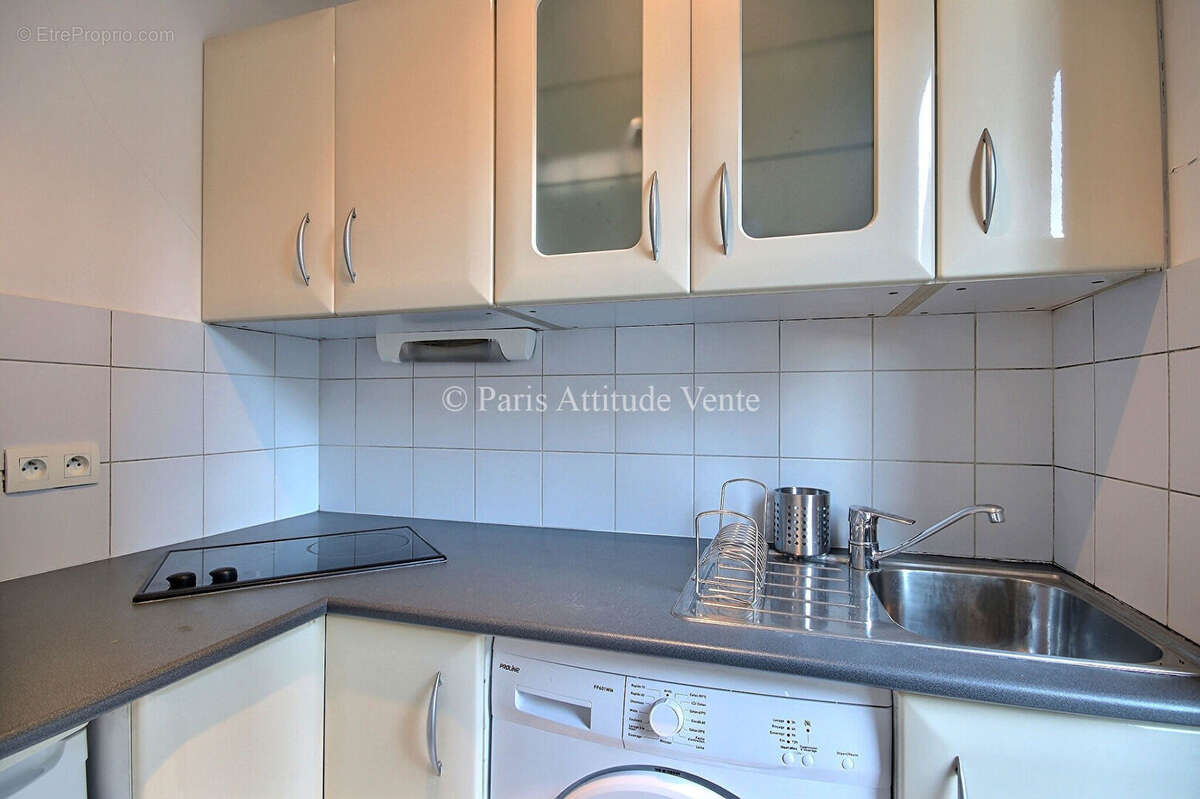 Appartement à PARIS-15E