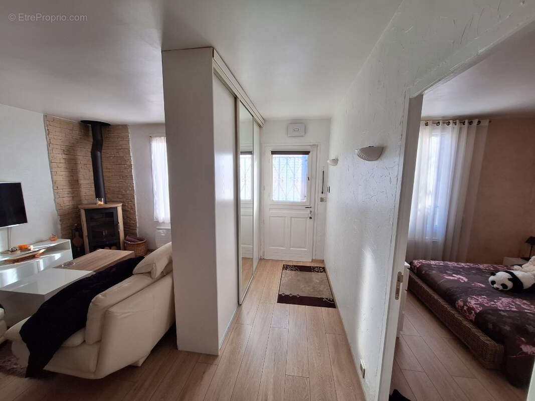 Maison à ROMAINVILLE