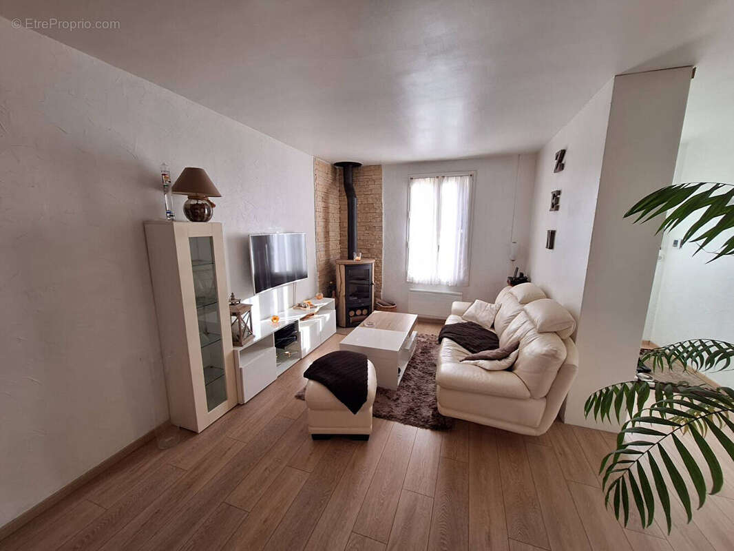 Maison à ROMAINVILLE