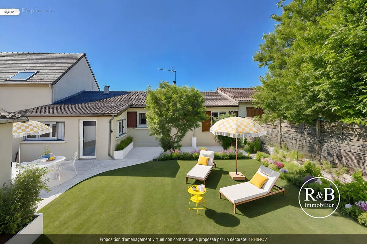 Maison à LES CLAYES-SOUS-BOIS