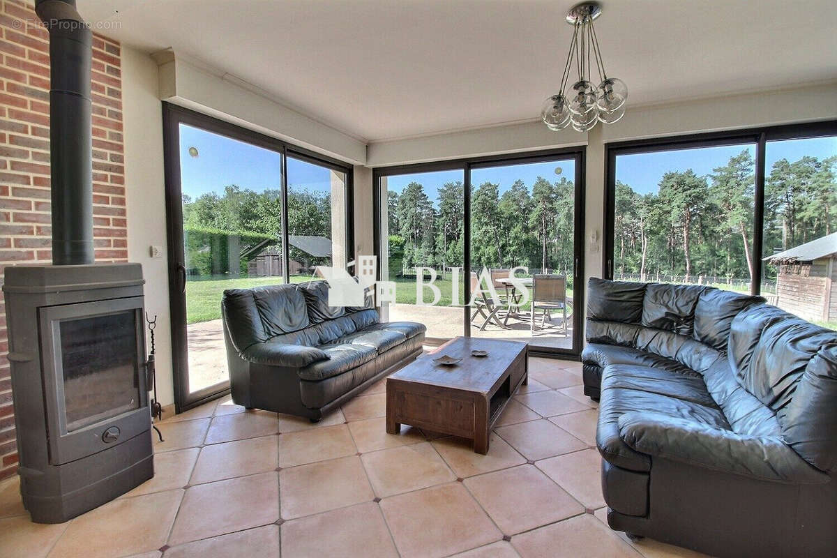 Maison à BOISSEY-LE-CHATEL