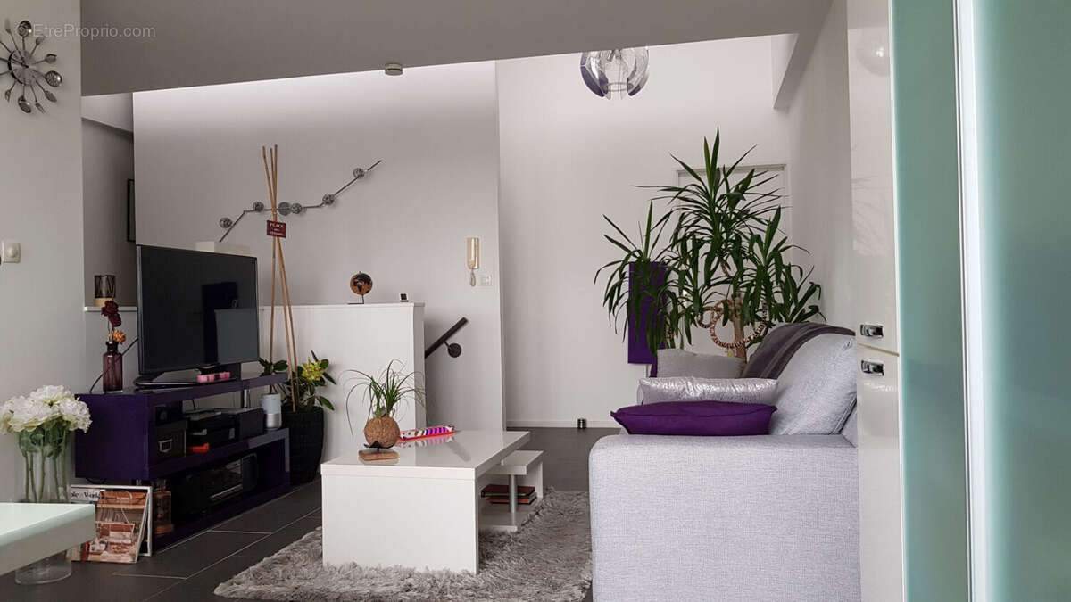 Appartement à SAINT-JACQUES-DE-LA-LANDE