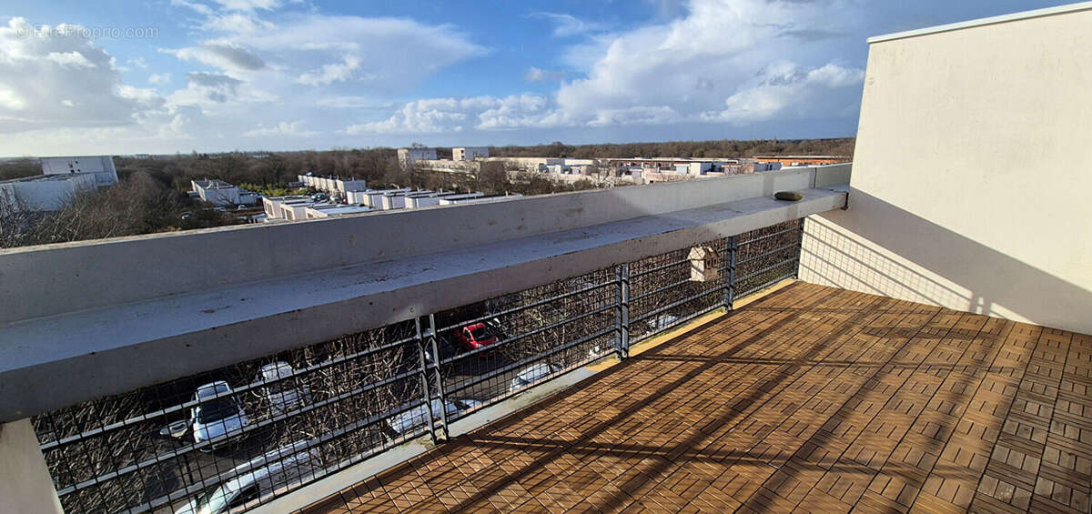 Appartement à SAINT-JACQUES-DE-LA-LANDE