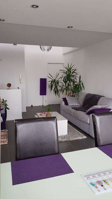 Appartement à SAINT-JACQUES-DE-LA-LANDE