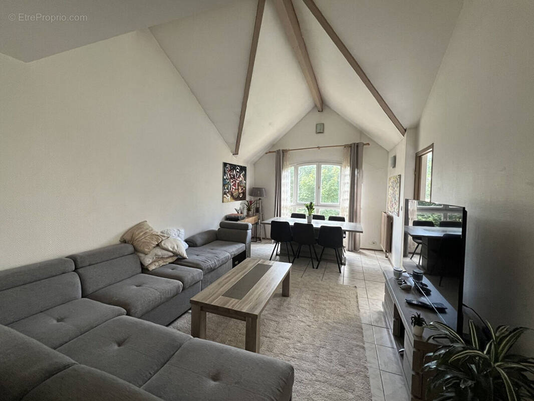 Appartement à SARCELLES