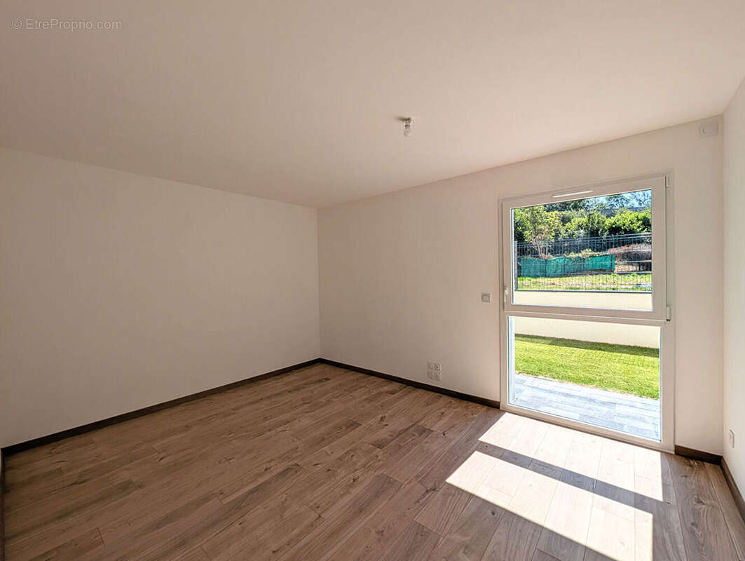 Appartement à AIX-LES-BAINS