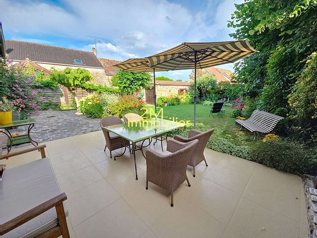 Maison à SAINT-FARGEAU-PONTHIERRY