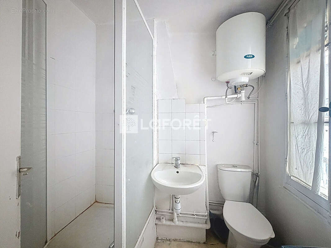 Appartement à PARIS-2E