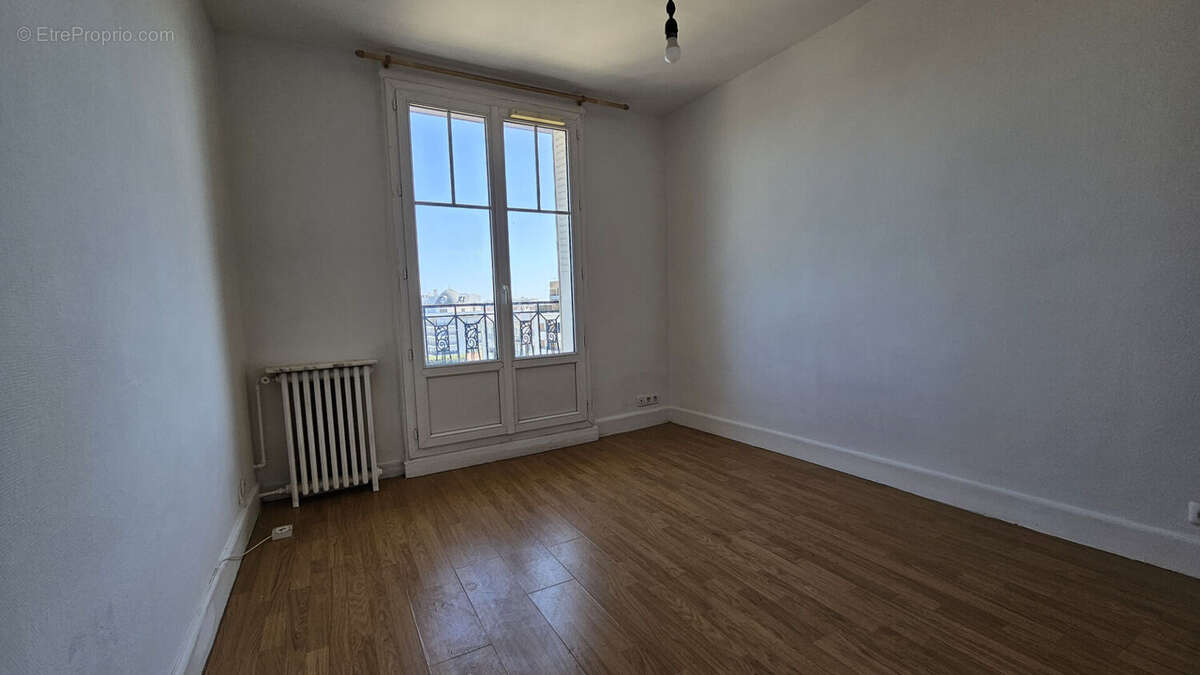 Appartement à COLOMBES