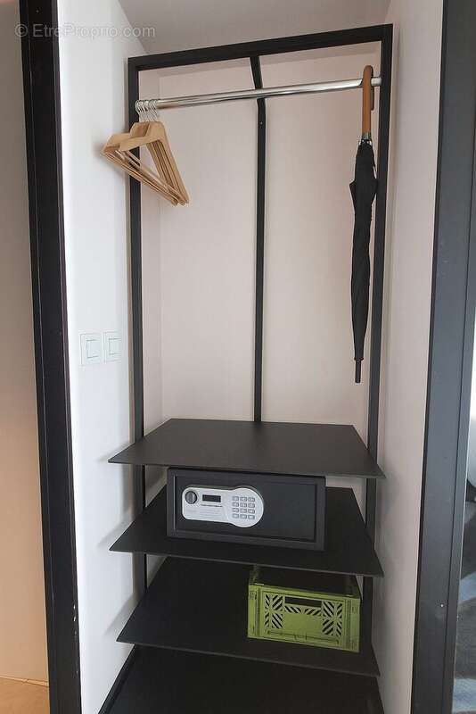 Appartement à PARIS-20E