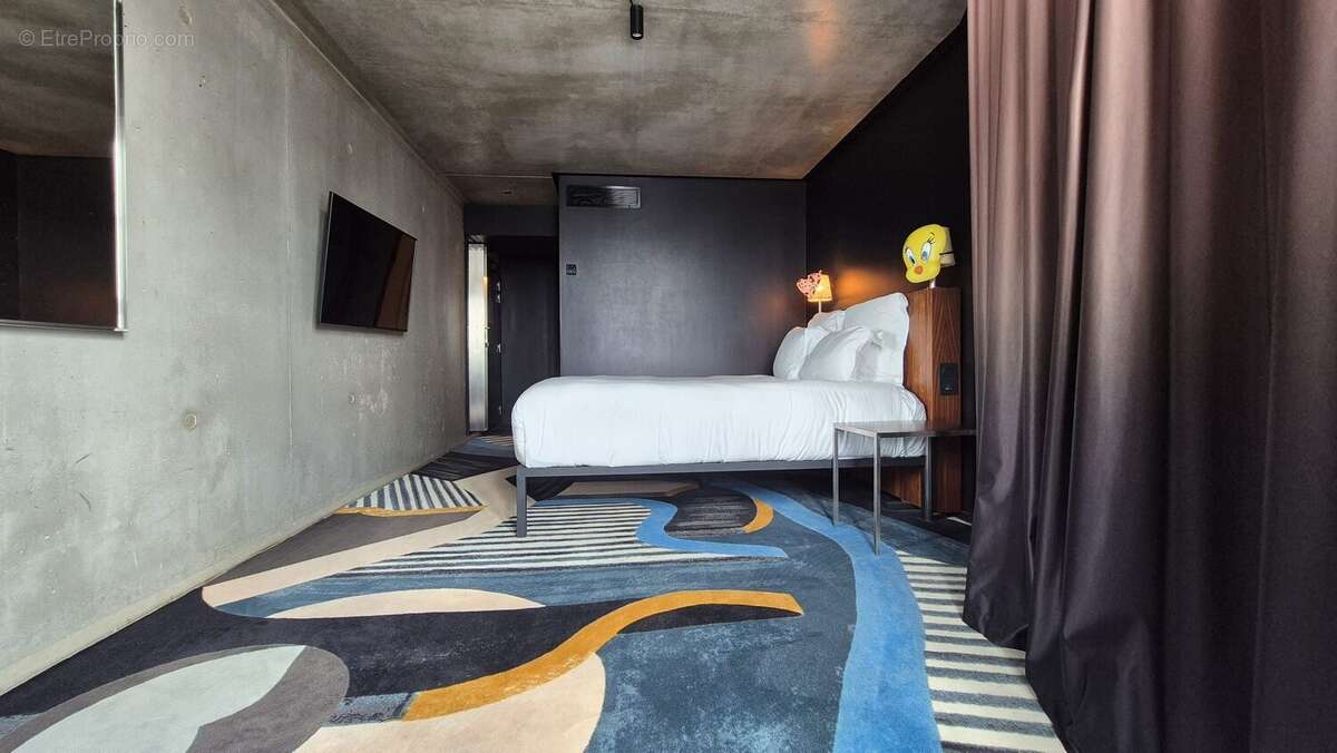 Appartement à PARIS-20E