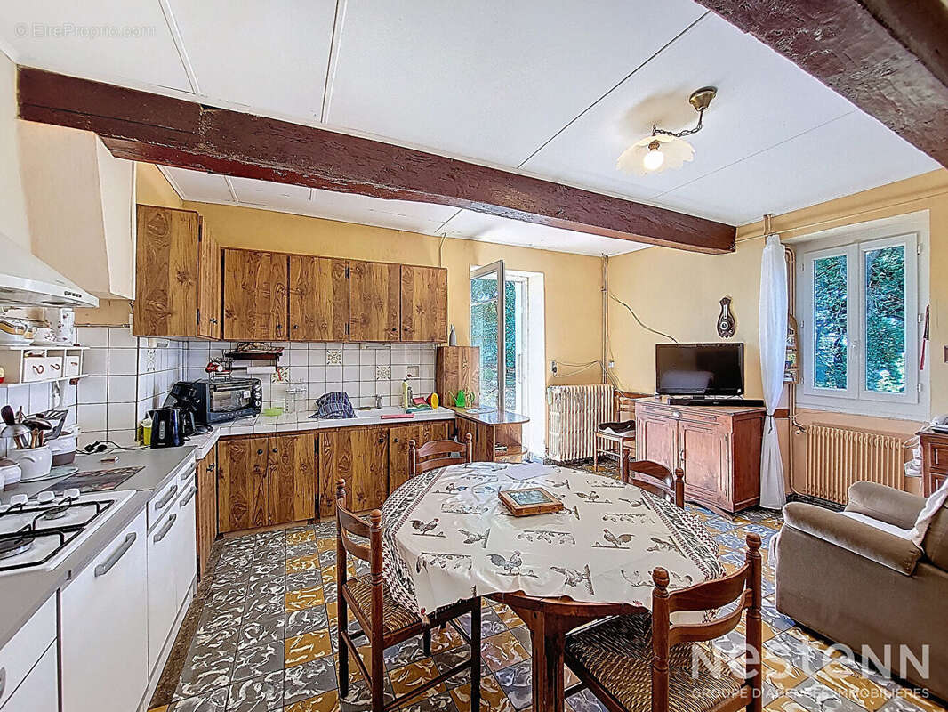 Maison à LARROQUE-ENGALIN