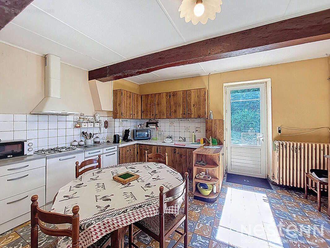 Maison à LARROQUE-ENGALIN