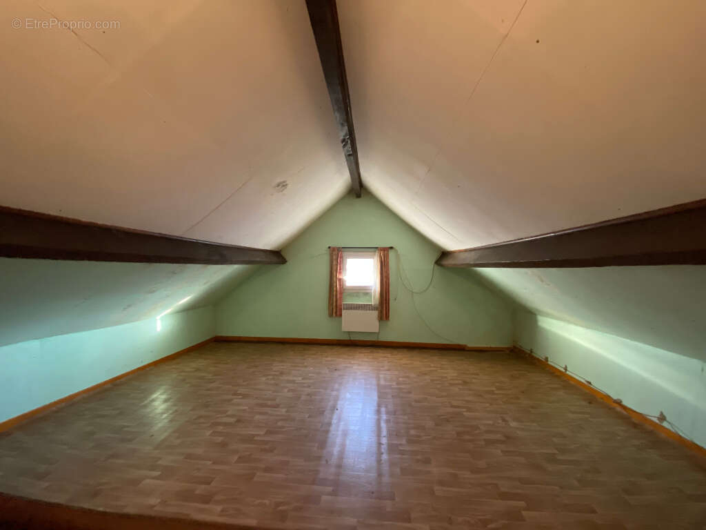 Maison à METZ-EN-COUTURE