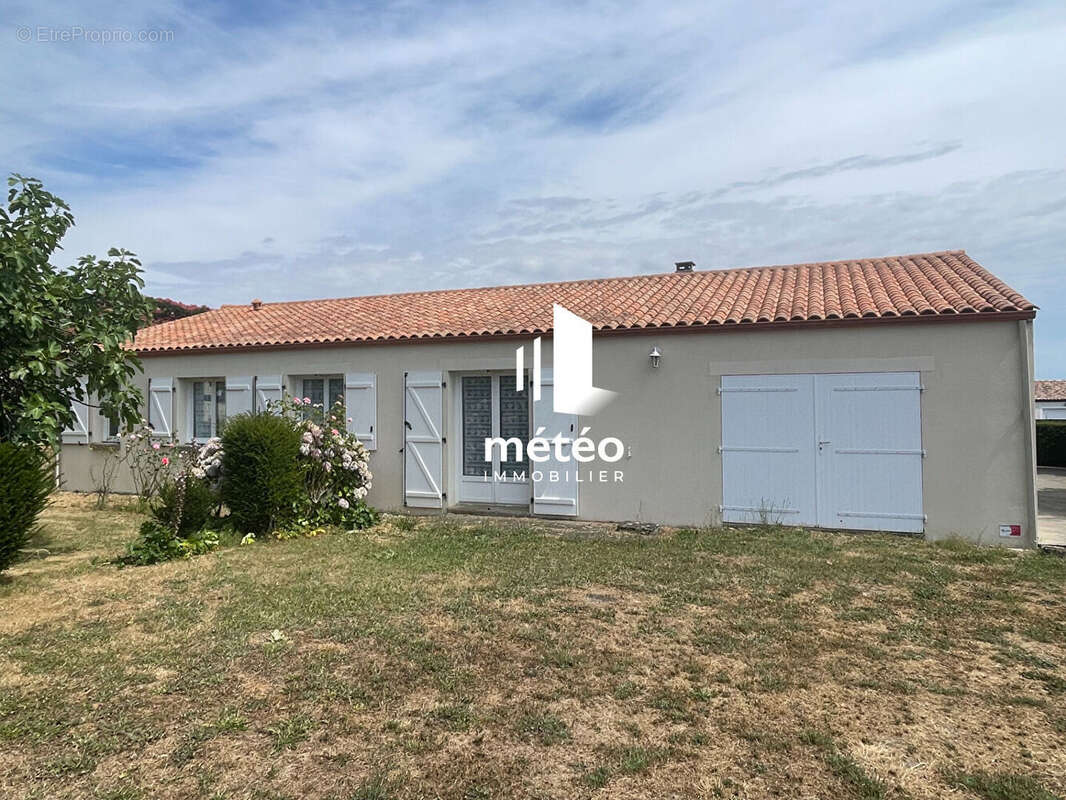 Maison à LA JONCHERE