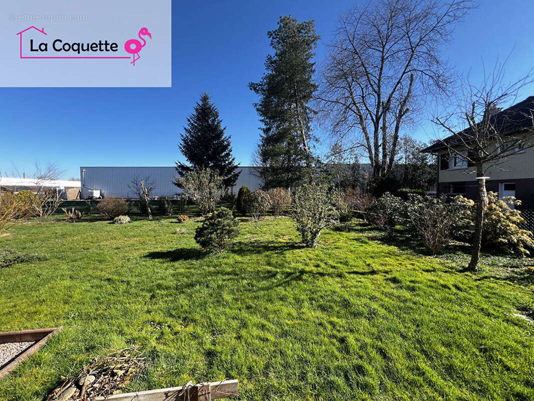 Maison à SAINT-LOUP-SUR-SEMOUSE