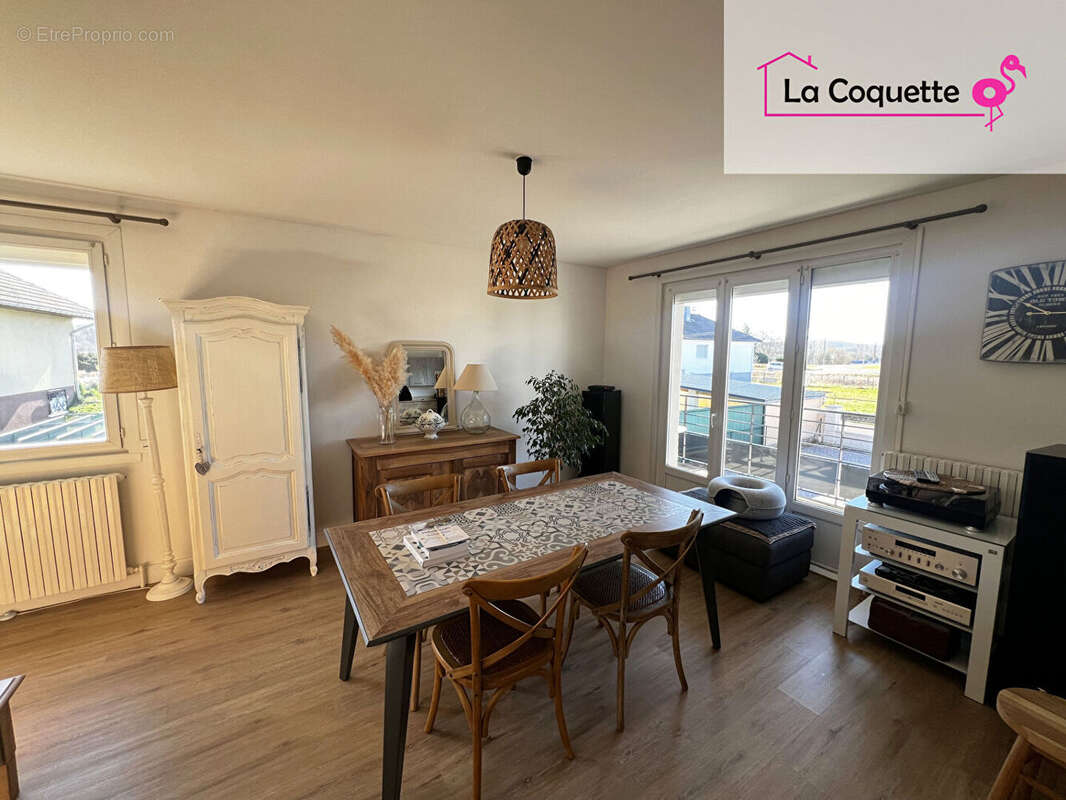 Maison à SAINT-LOUP-SUR-SEMOUSE