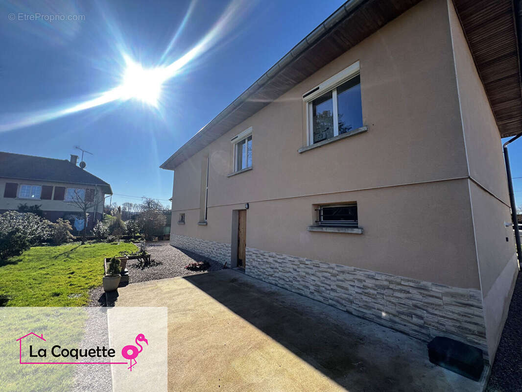 Maison à SAINT-LOUP-SUR-SEMOUSE